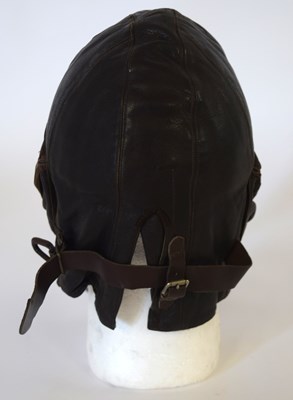 Lot 93 - Early Second World War Royal Airforce "B" Type...