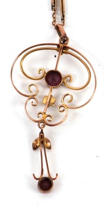 Lot 91 - An Edwardian pendant necklace, the openwork...