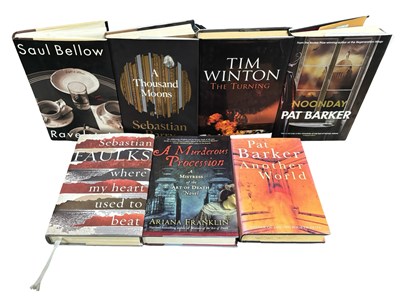 Lot 251 - MODERN FIRSTS / BOOKER WINNERS AND NOMINEES: 7...