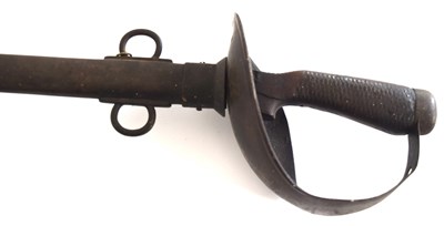 Lot 69 - 1908 Indian Pattern Cavalry troopers sword and...