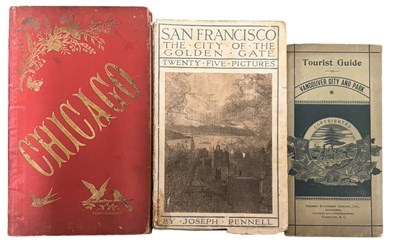 Lot 1305 - AMERICA. CHICAGO View book. Concertina style...