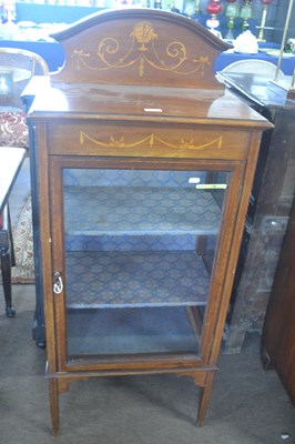 Lot 450 - An Edwardian mahogany and inlaid display...