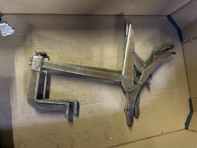 Lot 34 - Set of two adjustable bench clamps