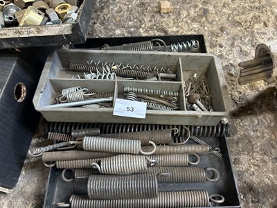 Lot 53 - Mixed Lot: Various sized springs
