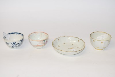 Lot 318 - A Lowestoft tea bowl with polychrome design...