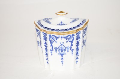 Lot 440 - A Wedgwood sugar box and cover