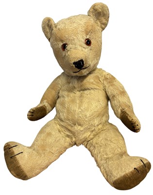 Lot 454 - A well-loved vintage teddy bear with felted...