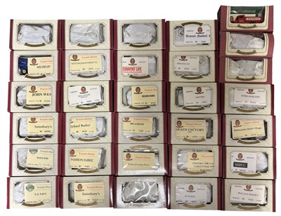 Lot 260 - A collection of various boxed Oxford die-cast...