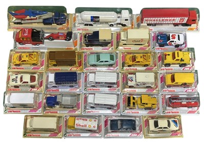 Lot 257 - A collection of various boxed Majorette...