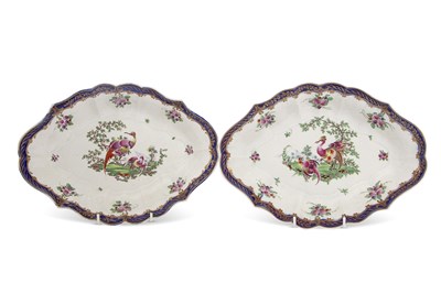 Lot 32 - A pair of 18th Century Worcester porcelain...