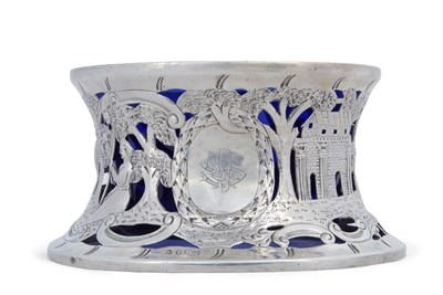 Lot 171 - An early 20th Century Irish silver potato...