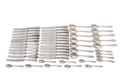 Lot 196 - Robert & Belks silver flat ware to include...