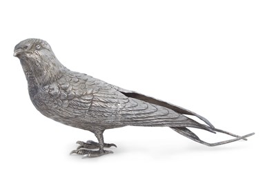 Lot 221 - A Victorian silver table bird ornament in the...