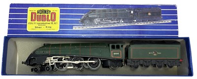 Lot 80 - A boxed Hornby Dublo 00 gauge 4-6-2 Silver...