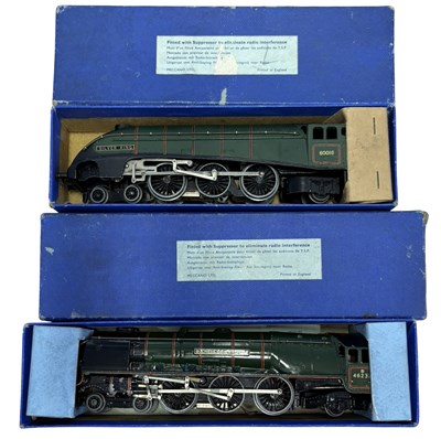 Lot 142 - A pair of Hornby Dublo 00 gauge locomotives in...