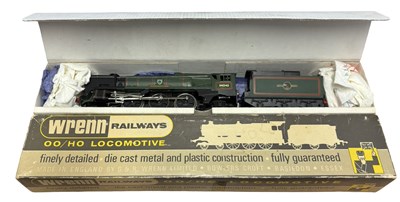 Lot 56 - A boxed Wrenn 00 gauge locomotive and tender, ...