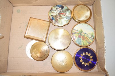 Lot 87 - Box of powder compacts