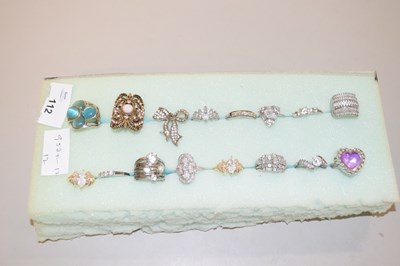 Lot 112 - Quantity of various costume jewellery rings