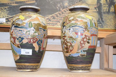 Lot 535 - A pair of Japanese style vases
