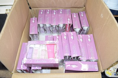Lot 640 - Box of miniature hair care products