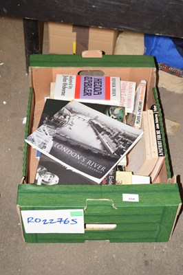 Lot 654 - Books, assorted