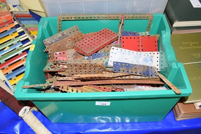 Lot 668 - Box of Meccano