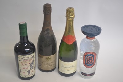 Lot 271 - A mixed lot to include J Lemoine Cuvee Royale...