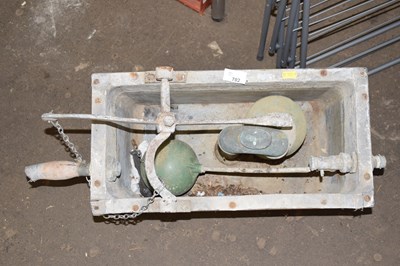 Lot 702 - Vintage WC cistern