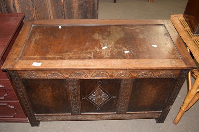 Lot 733 - Vintage oak blanket box