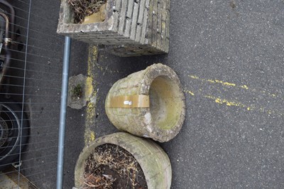 Lot 394 - A composit planter (a/f)