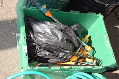 Lot 429 - Mixed lot of various hose attachments,...
