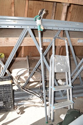 Lot 443 - Long reach pruner