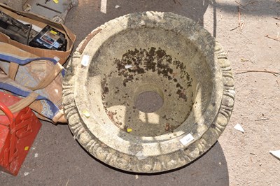 Lot 444 - Composite garden planter