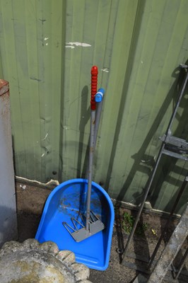 Lot 484 - Stable cleaner