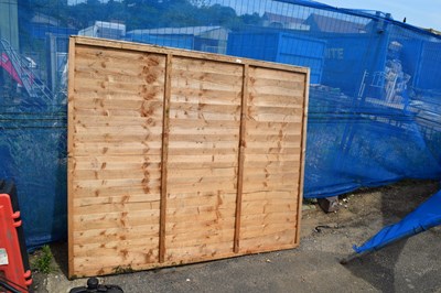Lot 489 - Fence panel