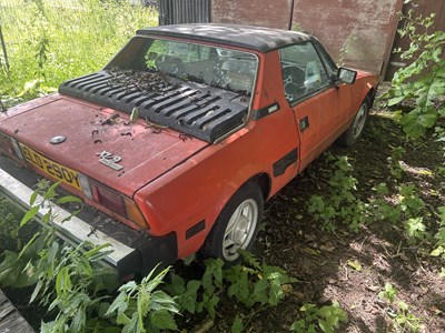 Lot 78 - A Fiat X19 - for restoration