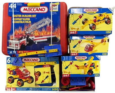 Lot 399 - A collection of Junior Meccano sets and...