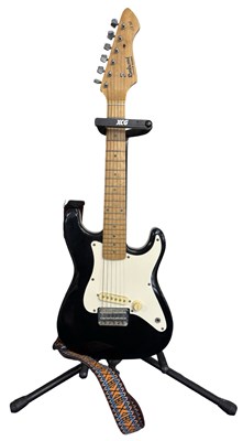 Lot 141 - A children's Rockwood/Hohner LX30 electric...