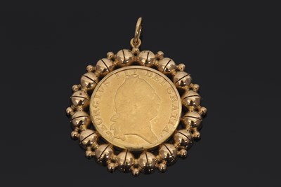 Lot 294 - A Spade Guinea with 18ct gold mount, the Spade...