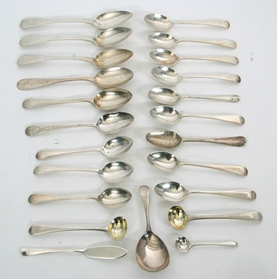 Lot 116 - Mixed Lot: A set of six George V silver...