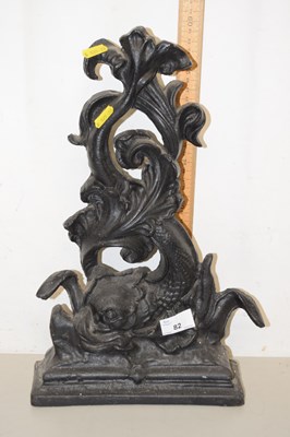 Lot 82 - A cast iron door stop formed as a fish