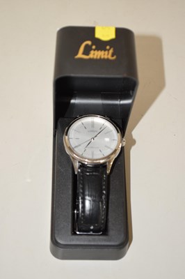 Lot 121 - A Limit wristwatch