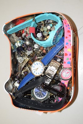 Lot 125 - Assorted wristwatches, costume jewellery etc