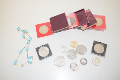 Lot 132 - Mixed Lot: Various commemorative crowns and...