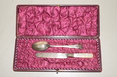 Lot 137 - Cased silver spoon and mother of pearl handled...