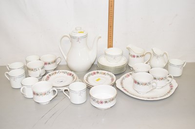 Lot 148 - Quantity of Royal Doulton carnation pattern...
