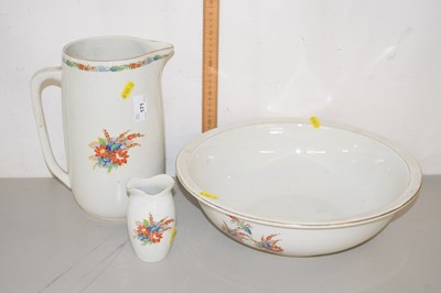 Lot 171 - A wash bowl, jug and mug