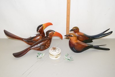 Lot 179 - Mixed Lot: Carved wooden birds and other...