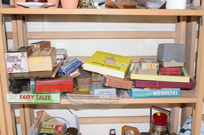 Lot 514 - Assorted board games, puzzles, tins etc