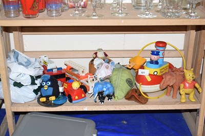 Lot 521 - Children's toys to include Fisher Price